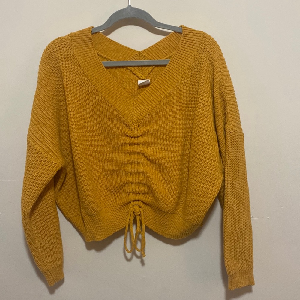 Yellow crop sweater